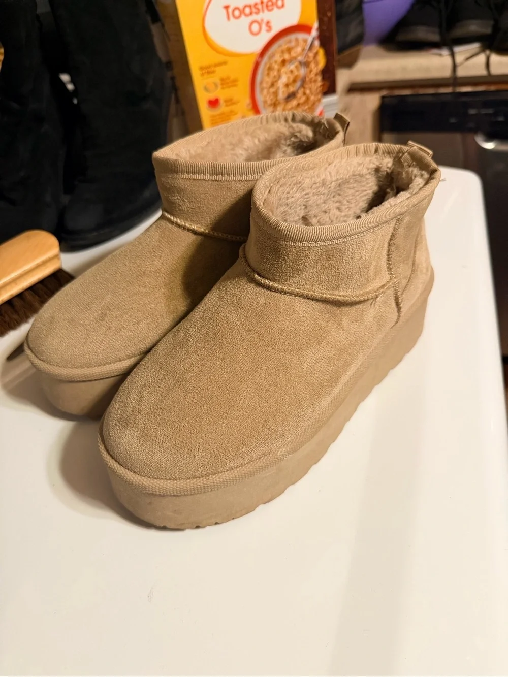 Olivia & Kate Platform Mini Faux Suede Faux Fur Lined Boots Beige Women’s Size 6